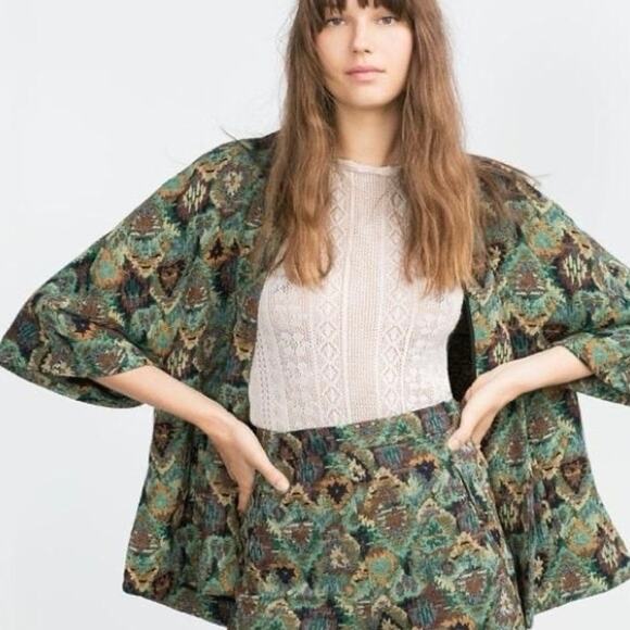 Zara Basic | Women | Tapestry Cape Sleeve Open Front Kimono Coat | Small - Picture 12 of 13